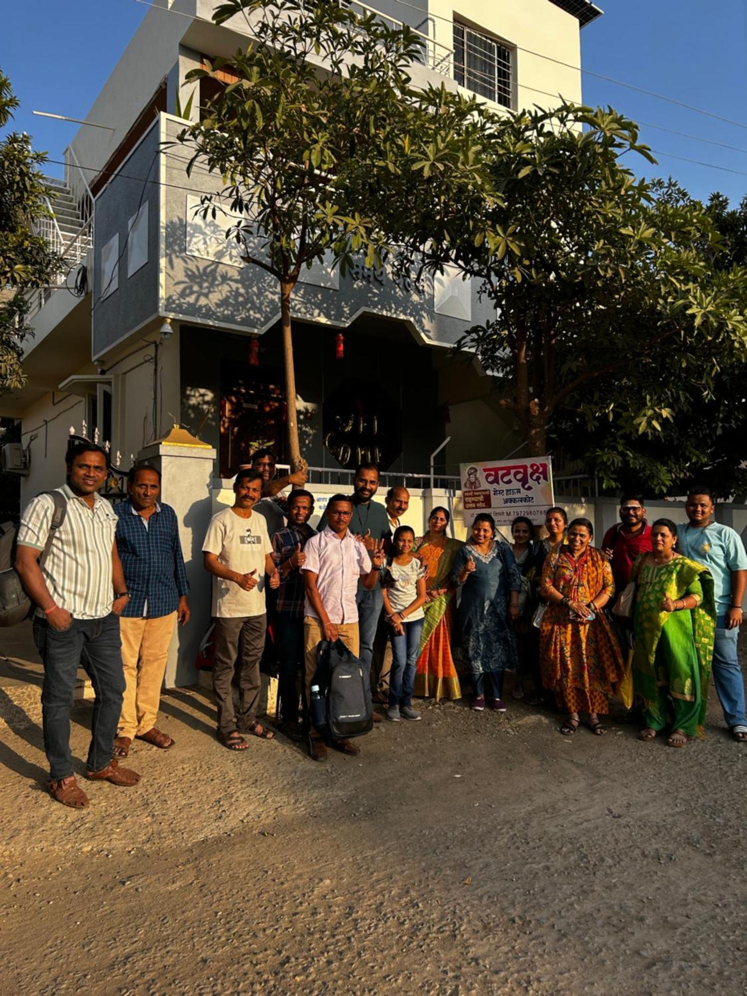 Vatavriksha Guest House,Akkalkot Akalkot ภายนอก รูปภาพ